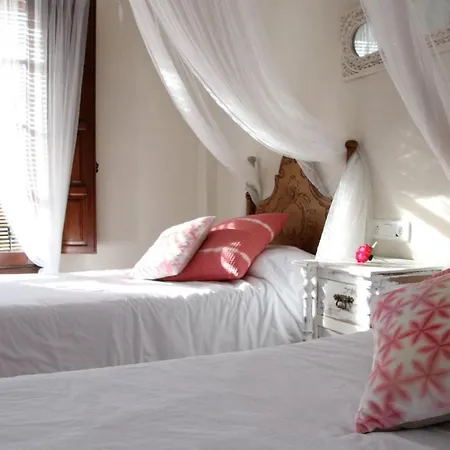 Rural Inz-almaraz Hotell 2*